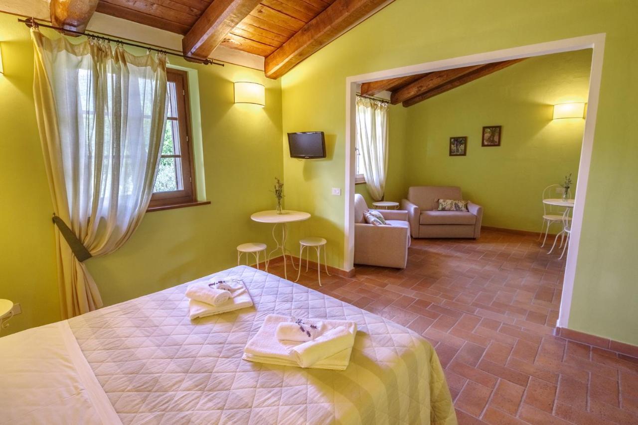 Agriturismo Le Vigne Foligno Eksteriør bilde
