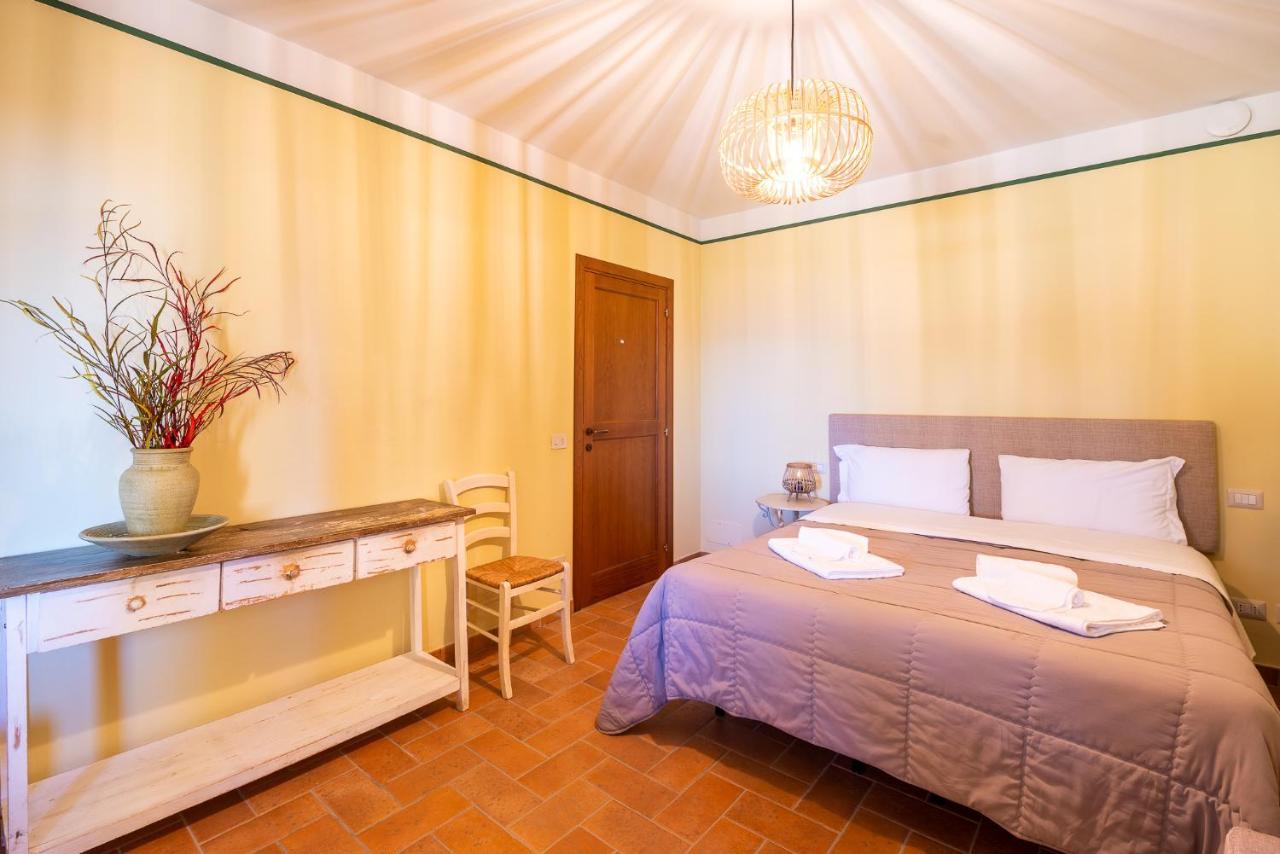 Agriturismo Le Vigne Foligno Eksteriør bilde