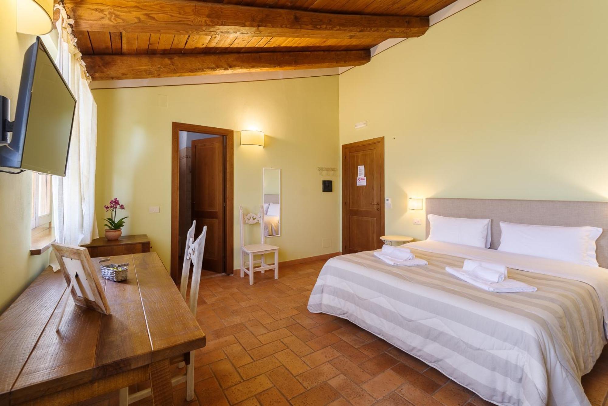 Agriturismo Le Vigne Foligno Eksteriør bilde