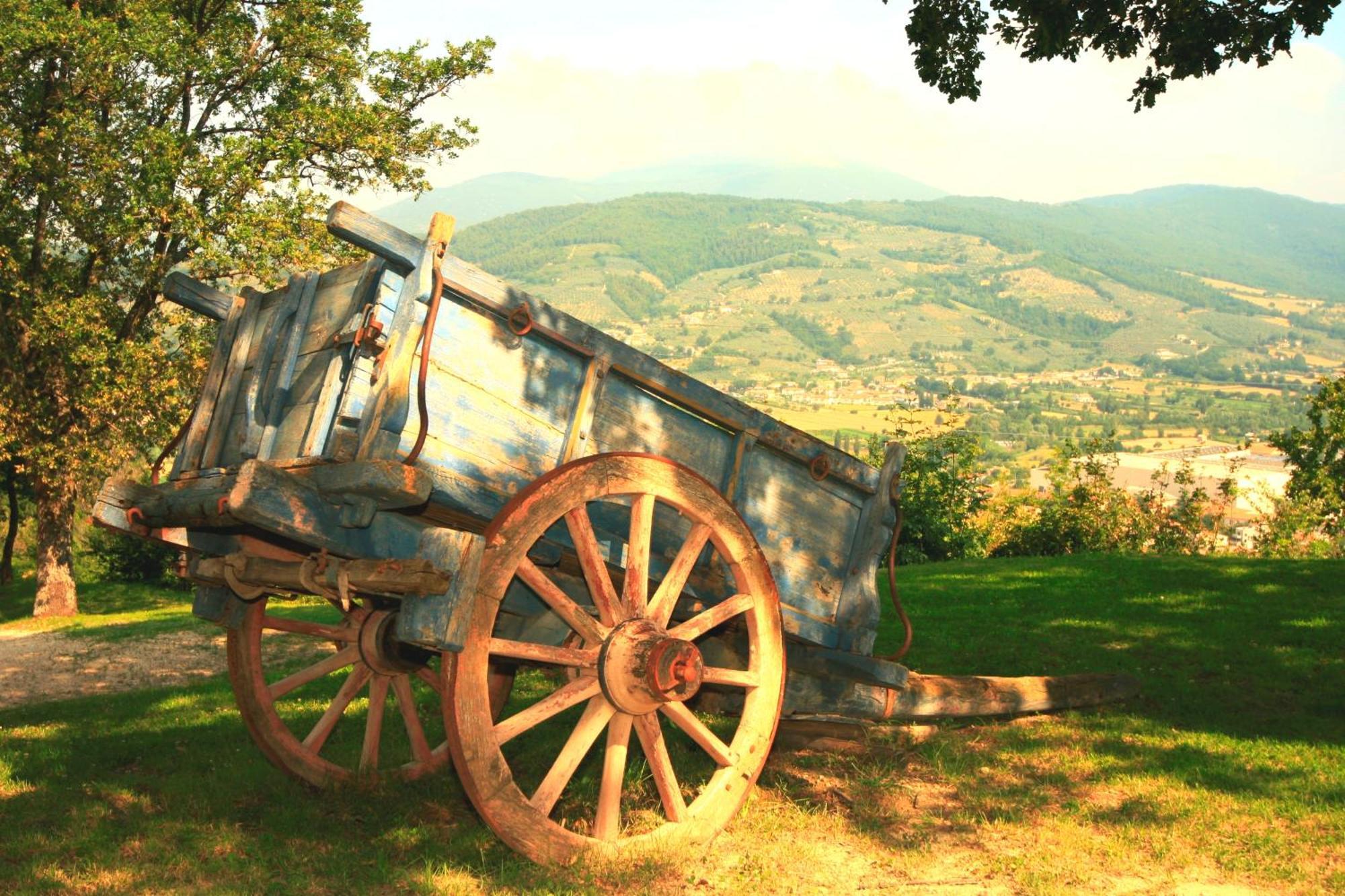 Agriturismo Le Vigne Foligno Eksteriør bilde