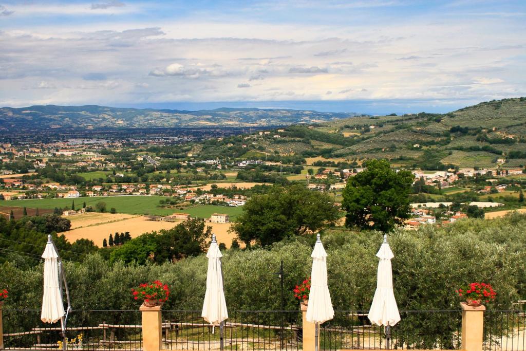 Agriturismo Le Vigne Foligno Eksteriør bilde